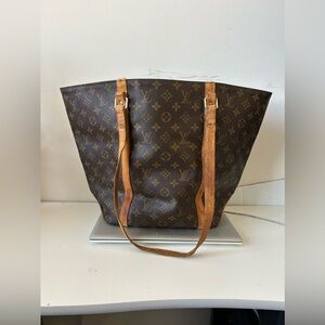 LOUIS VUITTON Monogram Sac Shopping Tote Bag
M51108 LV Auth 36323 SAME DAY SHIP
